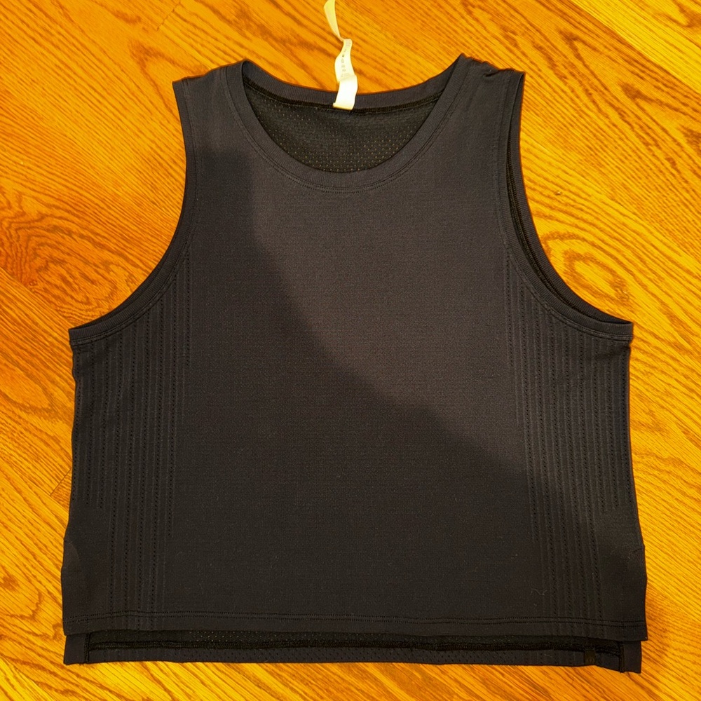 Lululemon Tank-Black-Size 8